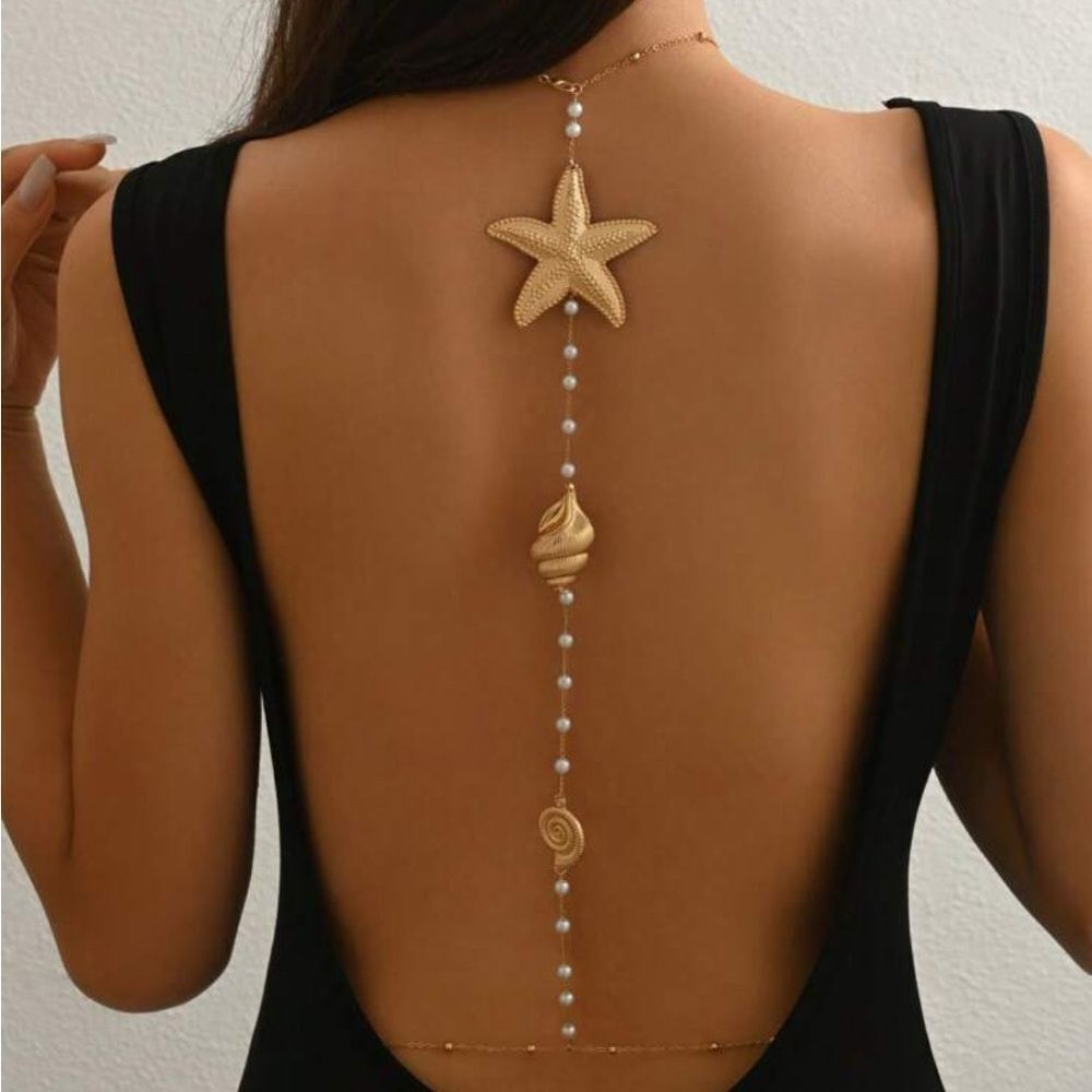Gold Starfish Necklace Q475